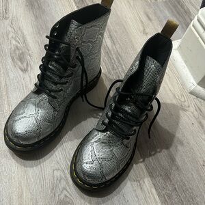 Doc martins size 6 metallic animal print